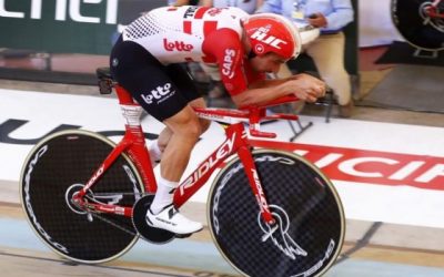 Campenaerts door magische grens en verbreekt werelduurrecord Wiggins!!