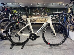 Pinarello F5 Furious White 54,5 2025