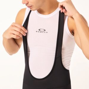Endurance base layer Sleeveless White M