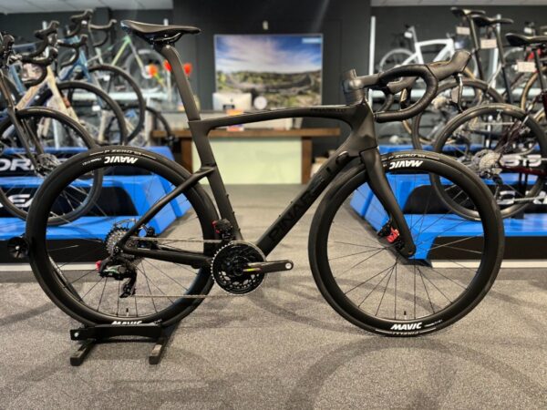 Pinarello F9 Furious Black 56cm 2025