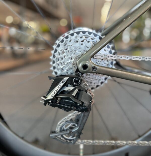 Specialized Tarmac SL8 S-Works Cypress Metallic/ Gold Pearl 56cm 2025 - Afbeelding 4
