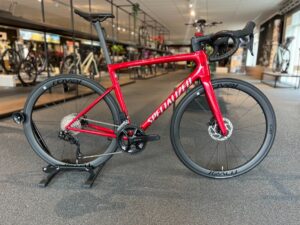 Specialized Tarmac SL8 Comp Di2 Red Tint Carbon/ Silver Dust 56cm 2026