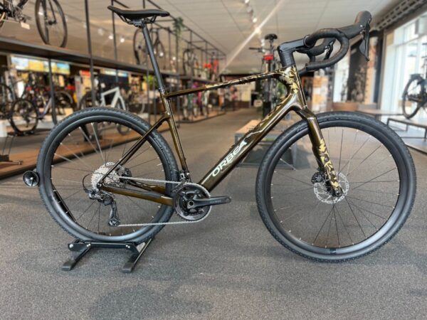 ORBEA Terra M30 Team Heren Caramel Carbon View (Gloss) XL XL 2026