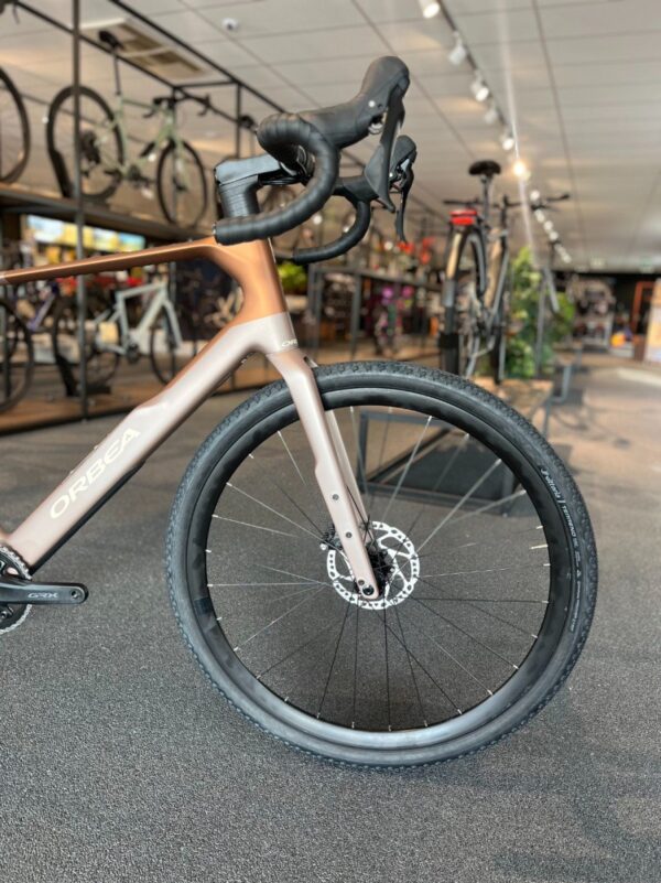 Orbea Terra M30 Team 1x Nickel/ Cinnamon XL 2026 - Afbeelding 3