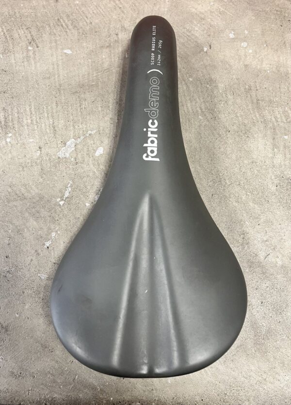 Scoop Shallow Elite Grijs DEMO 142mm