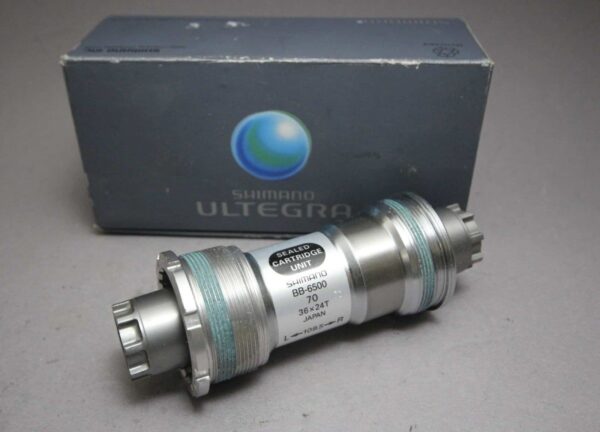 Shimano Ultegra BB-6500 Bottom Bracket ITA 109.5mm NOS NIB