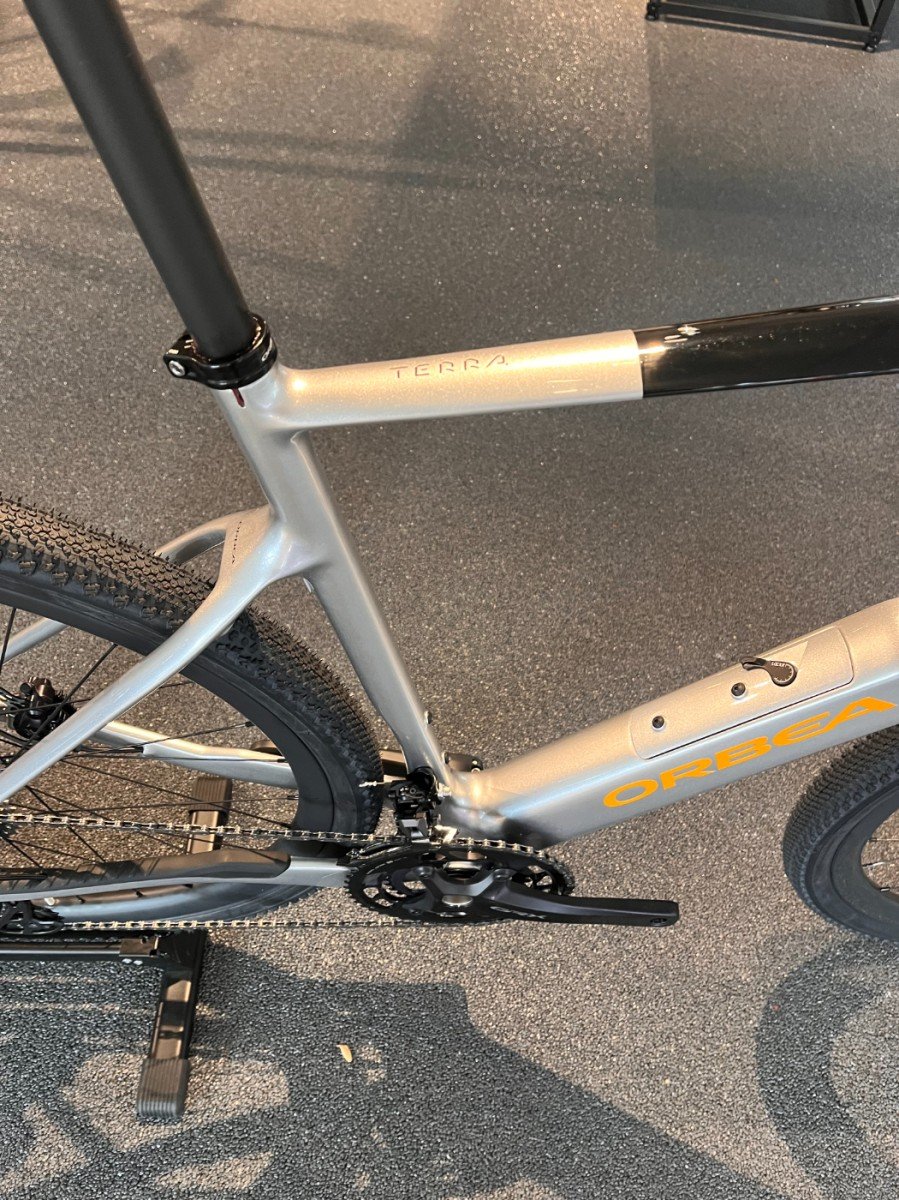 ORBEA Terra M20 Team Heren Spark Silver/ Black (gloss) XL XL 2026 - Afbeelding 2